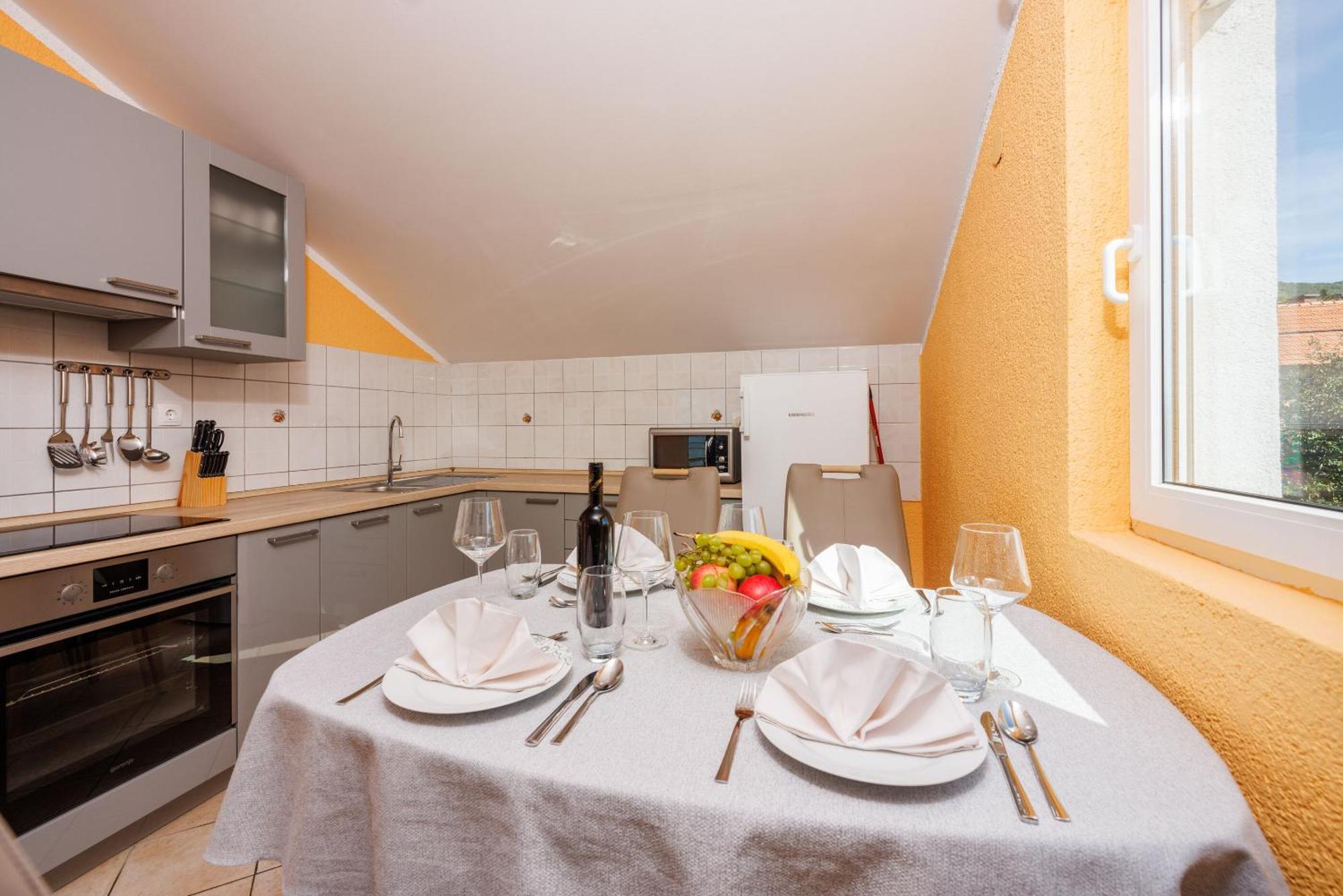 Apartment Davor Dramalj Exterior photo